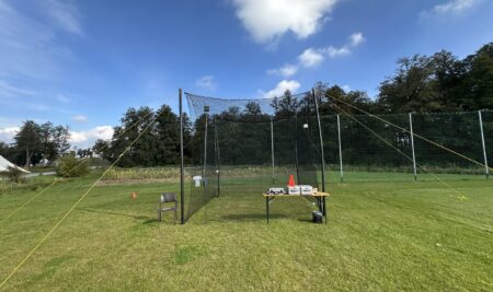 🚁 Klatka z dronami – nowatorska , efektowna i bezpieczna atrakcja eventowa